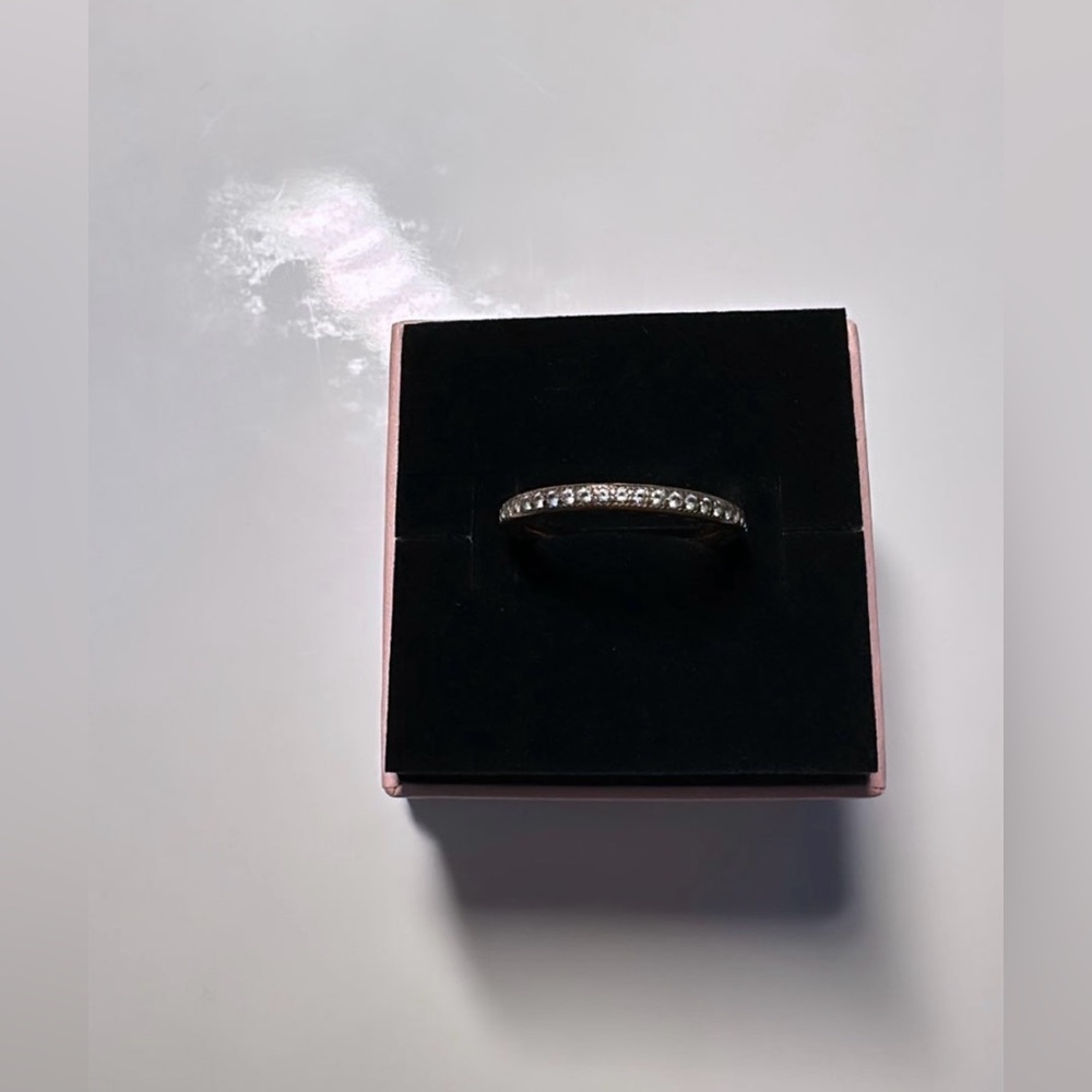 Pandora Ring